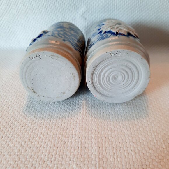 Set of 2 Small Hand Thrown Pottery Cups or Vases, Blue with Dahlia Design - Picture 3 of 5